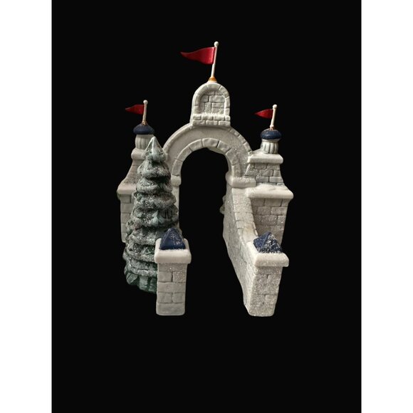 Heritage Village Collection North Pole Gate  Porcelain Dept 56 5632-4 - Picture 4 of 11